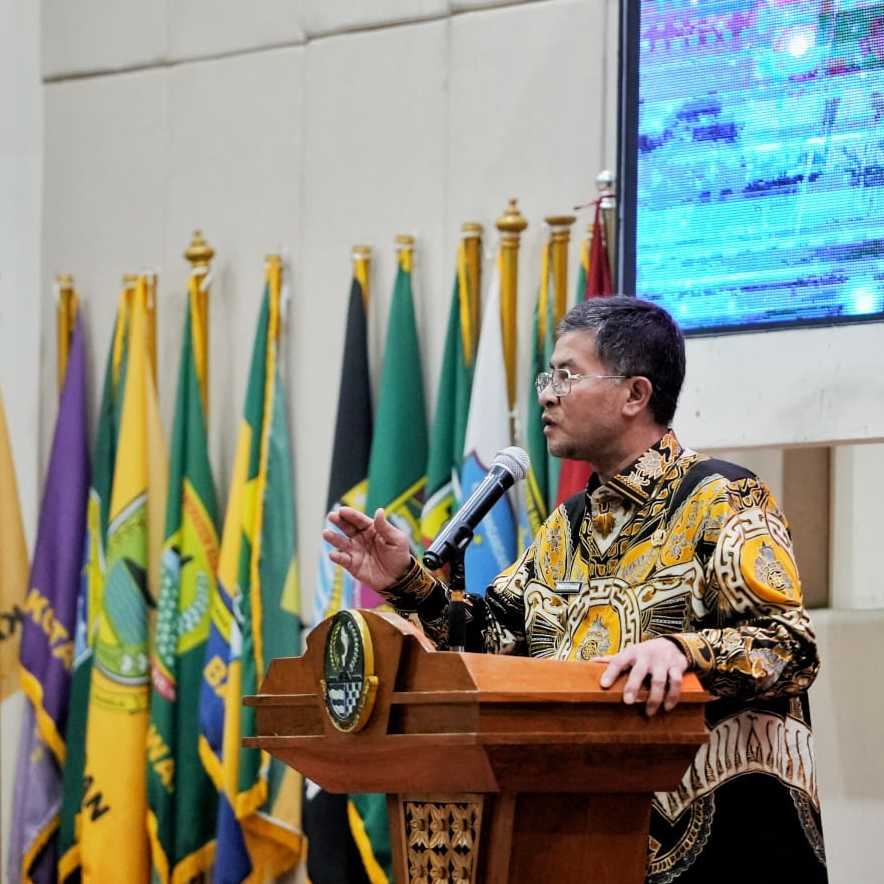 IMGDonec metus orci, malesuada et lectus vitae